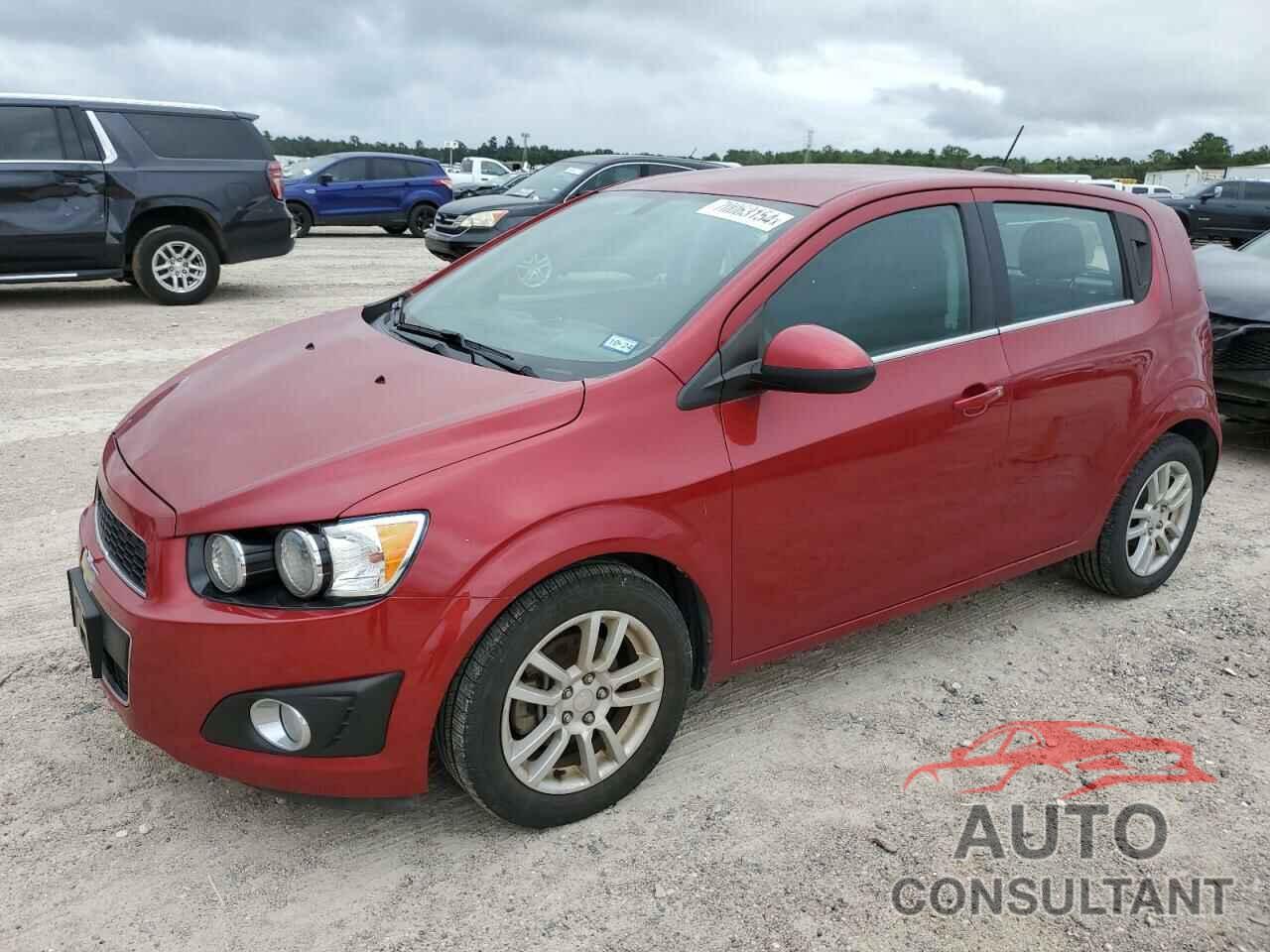 CHEVROLET SONIC 2016 - 1G1JC6SH5G4107333