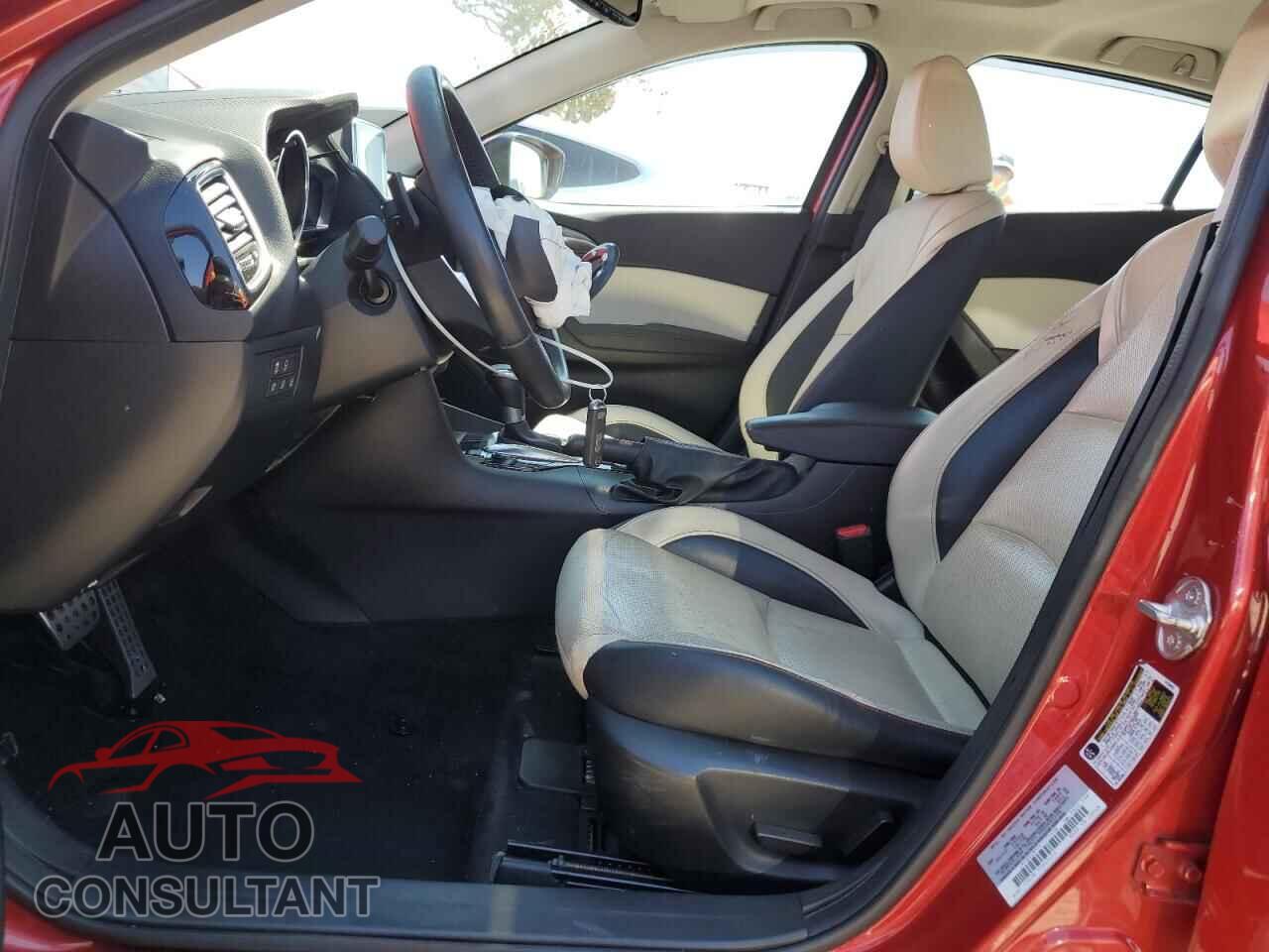 MAZDA 3 2015 - JM1BM1M37F1275908
