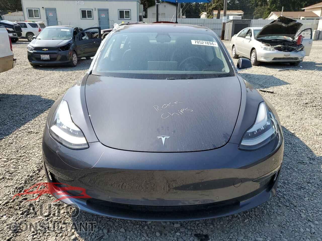 TESLA MODEL 3 2018 - 5YJ3E1EA4JF045127