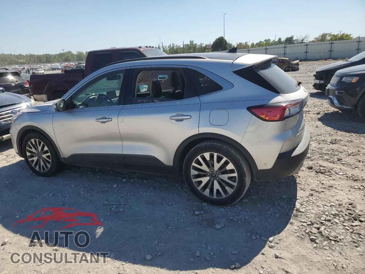 FORD ESCAPE 2020 - 1FMCU0DZ7LUA55421