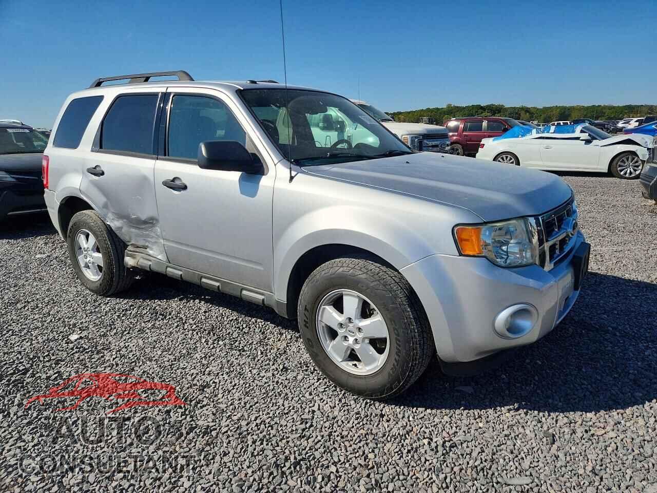 FORD ESCAPE 2010 - 1FMCU9D77AKB95187