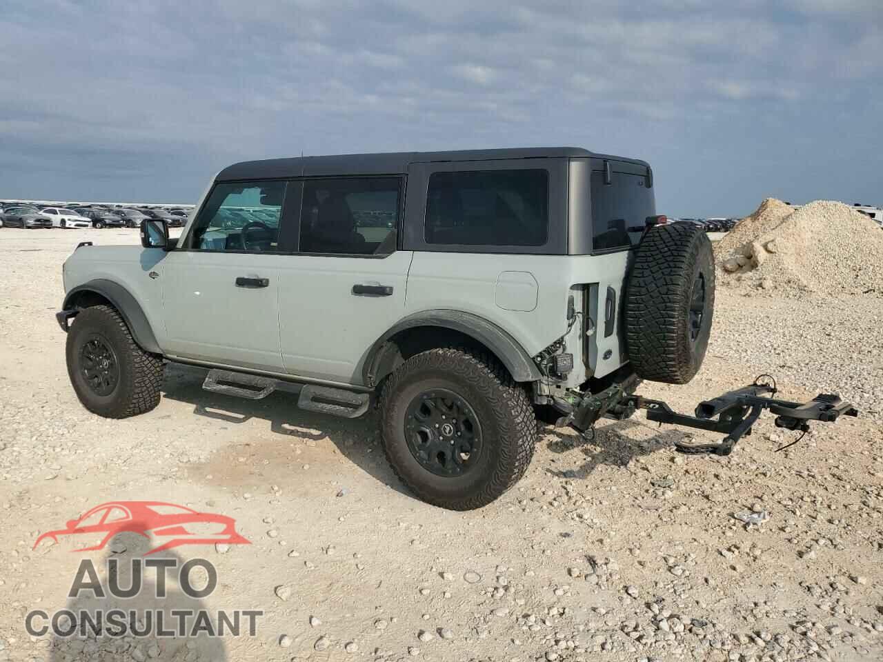 FORD BRONCO 2023 - 1FMEE5DP2PLB44861