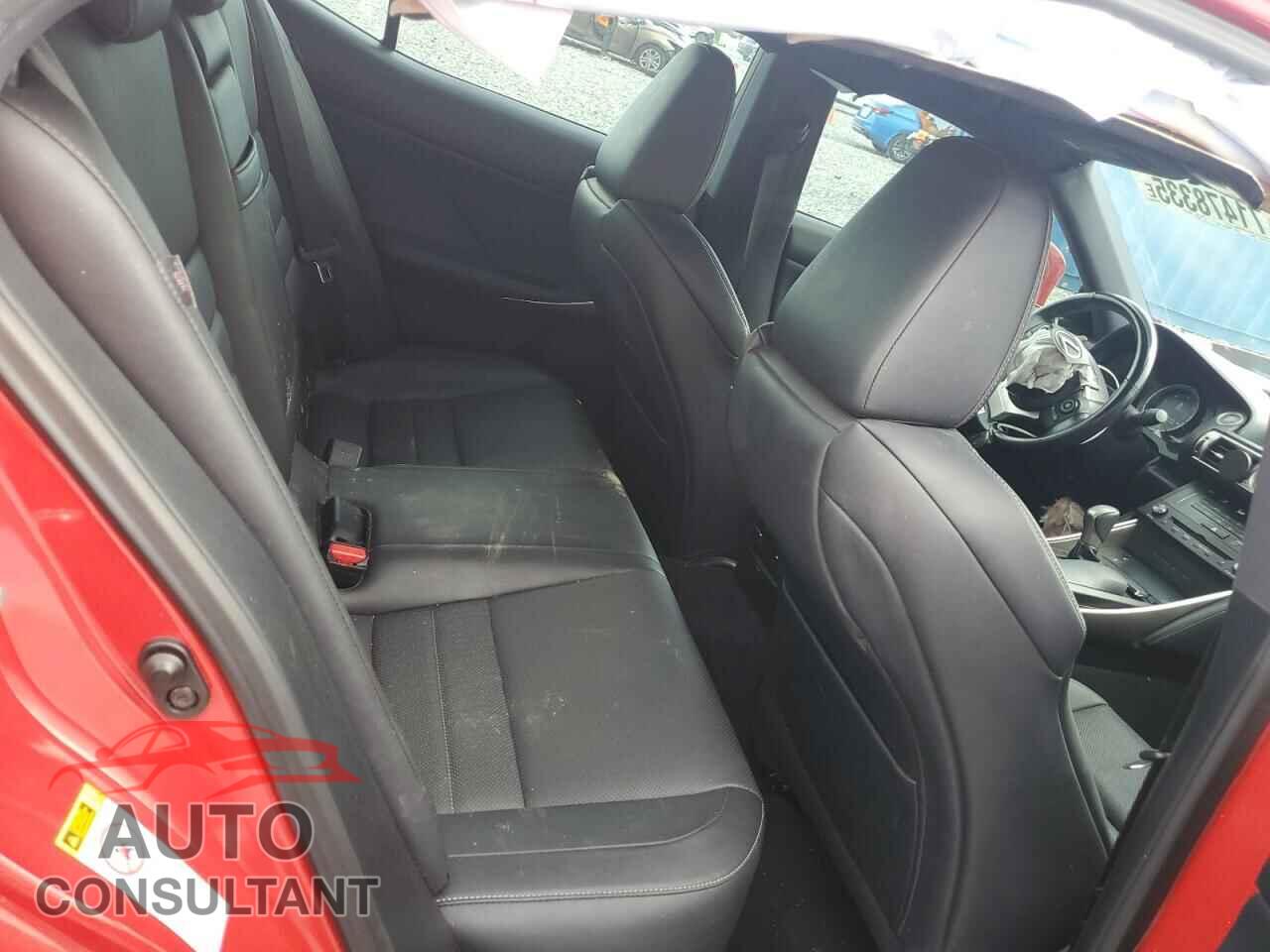 LEXUS IS 2016 - JTHBE1D2XG5025768