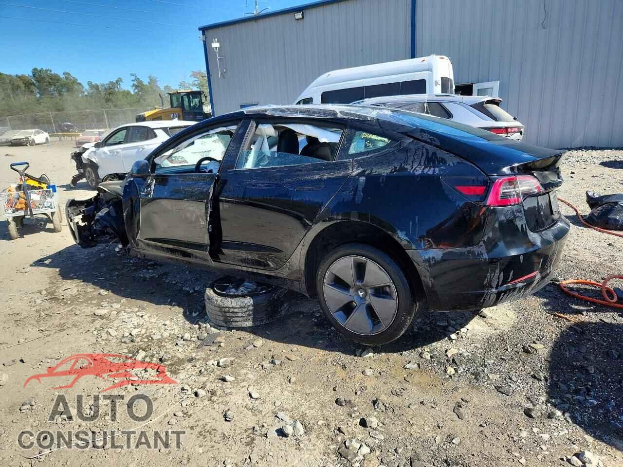 TESLA MODEL 3 2022 - 5YJ3E1EA4NF368485