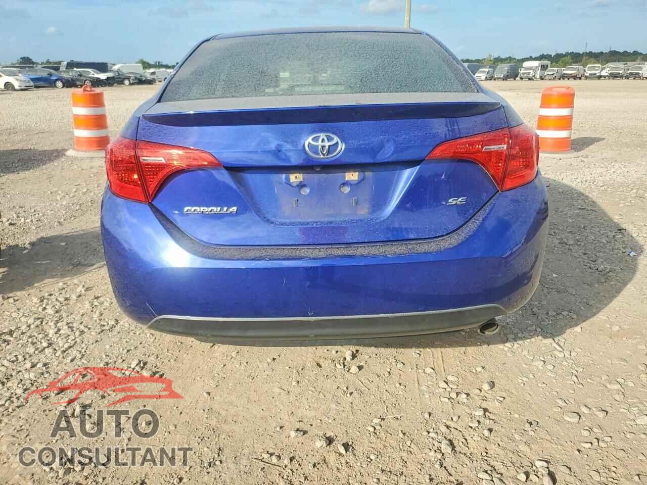 TOYOTA COROLLA 2017 - 5YFBURHE2HP649057