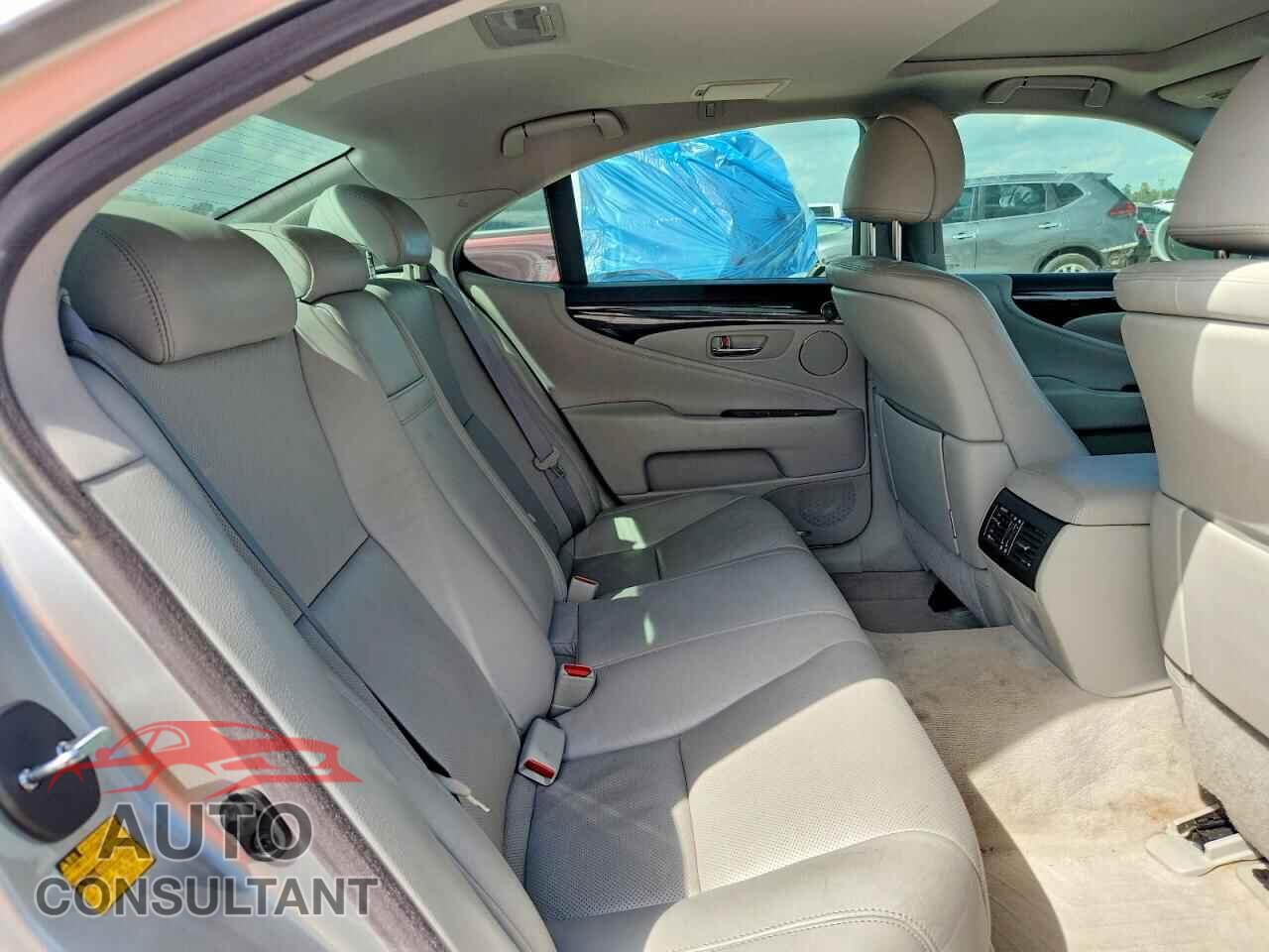 LEXUS LS460 2010 - JTHBL5EF0A5100919