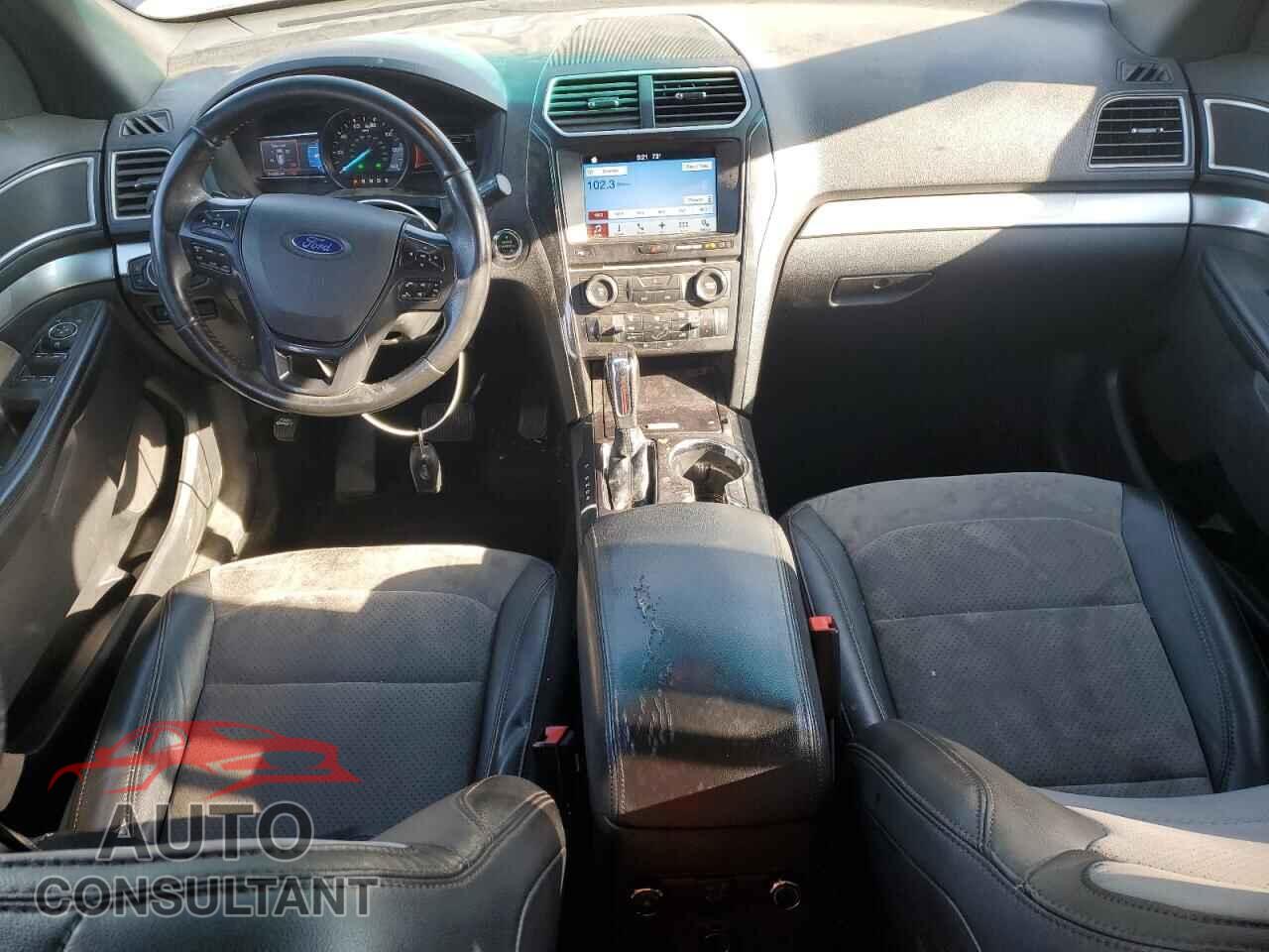 FORD EXPLORER 2017 - 1FM5K7D80HGA12785
