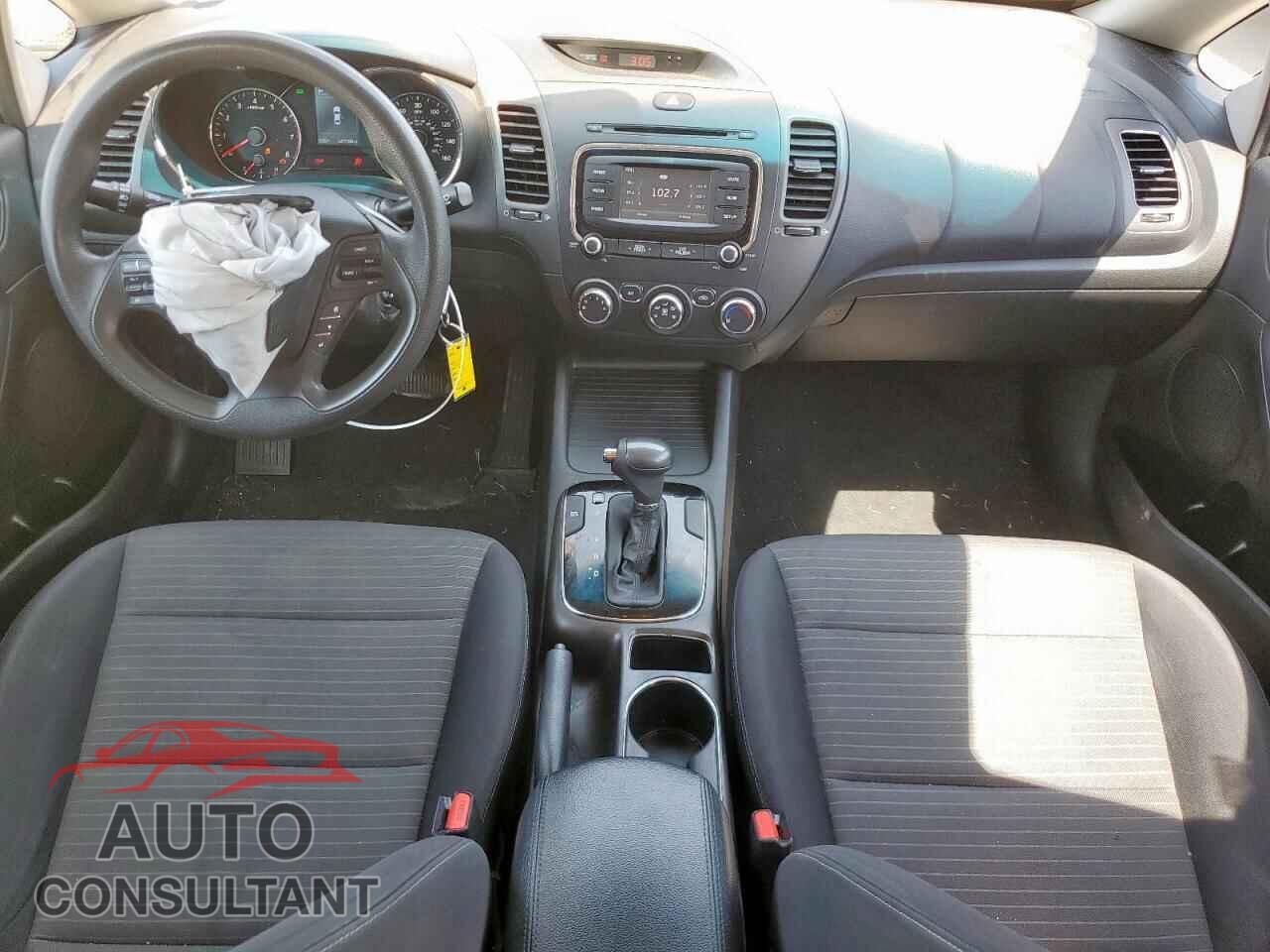KIA FORTE 2017 - 3KPFL4A78HE124248