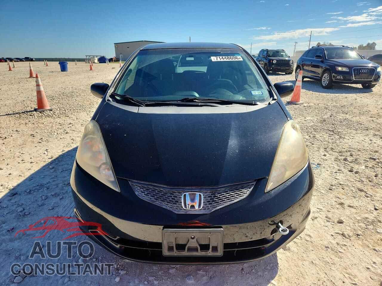 HONDA FIT 2012 - JHMGE8H33CC002565