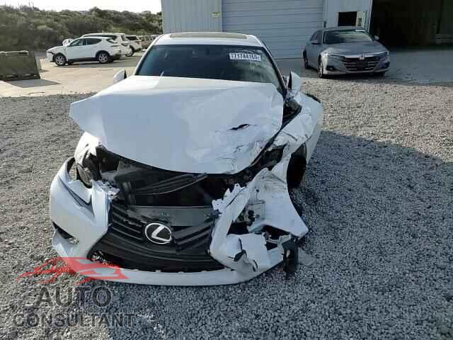 LEXUS IS 2015 - JTHCF1D27F5021371