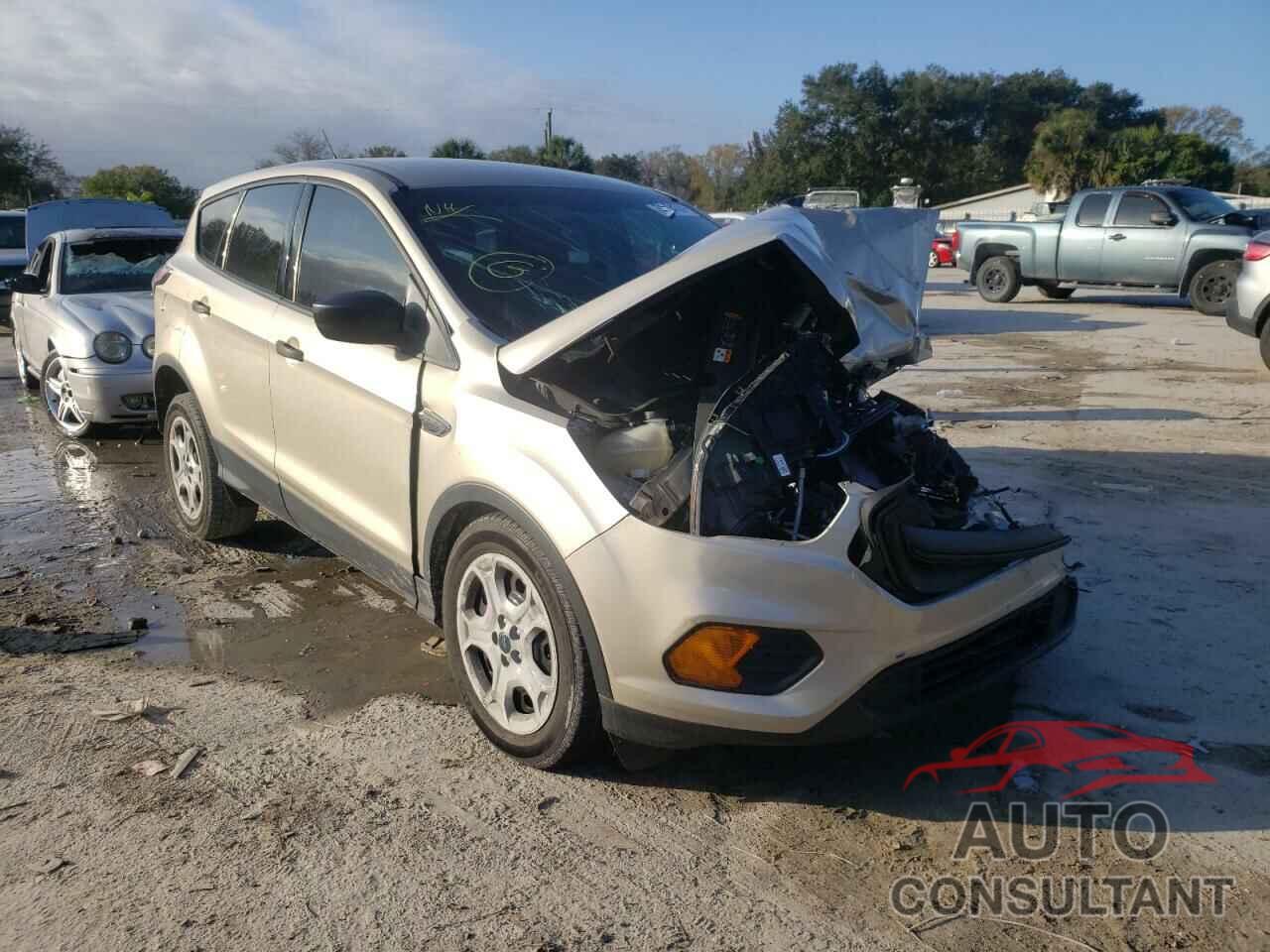 FORD ESCAPE 2017 - 1FMCU0F74HUA20337