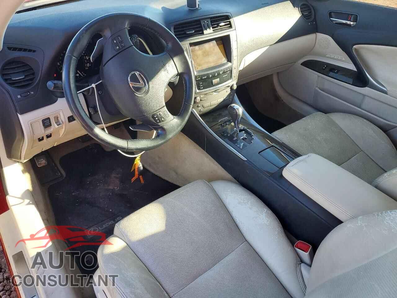 LEXUS IS 2010 - JTHFE2C23A2503515
