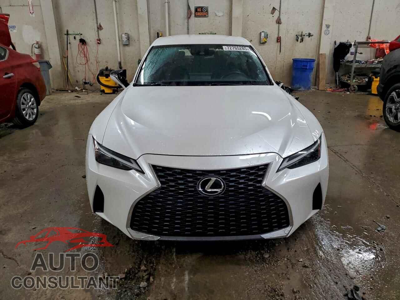 LEXUS IS 2021 - JTHAA1D24M5109149