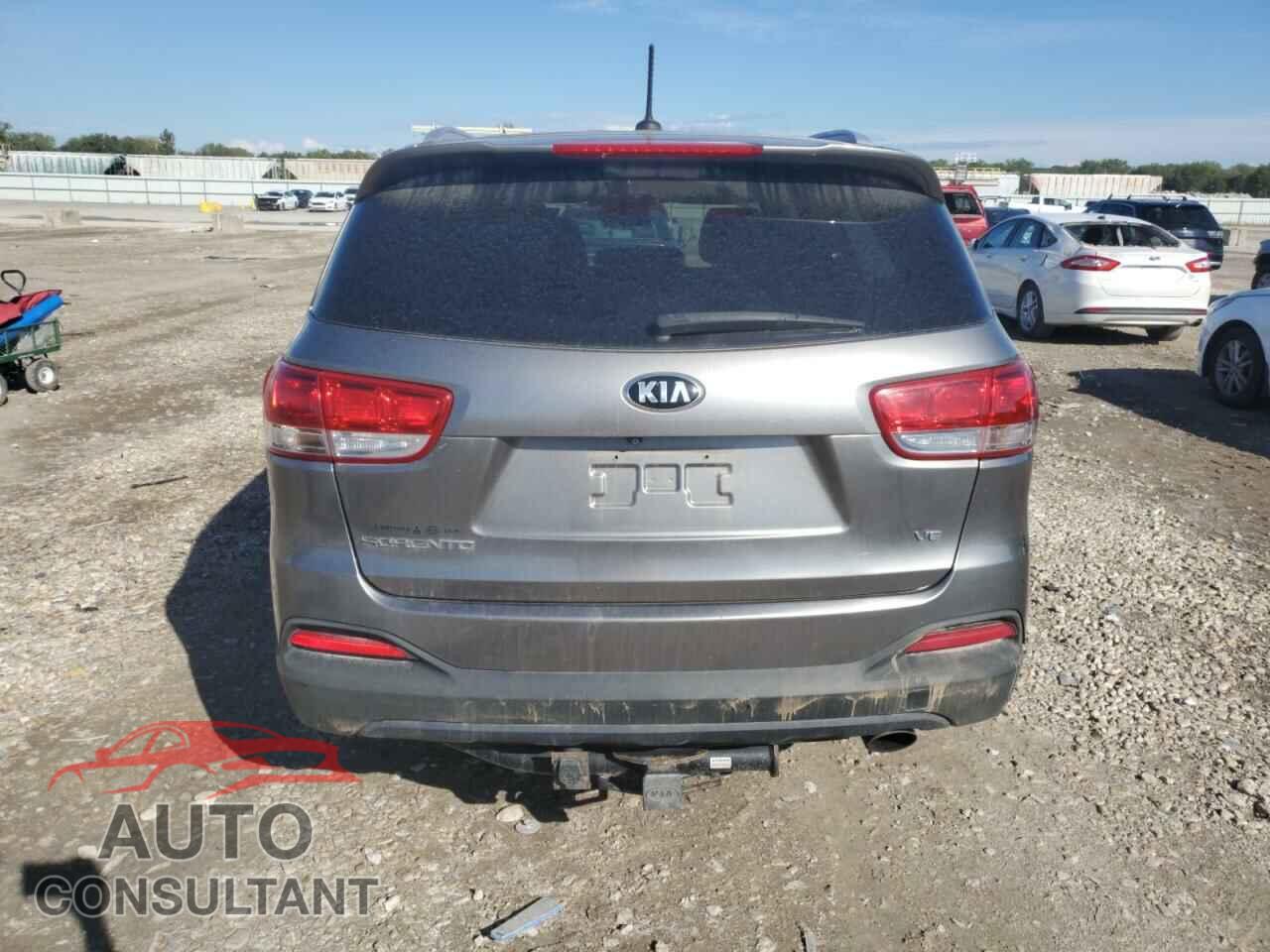 KIA SORENTO 2017 - 5XYPGDA53HG196078