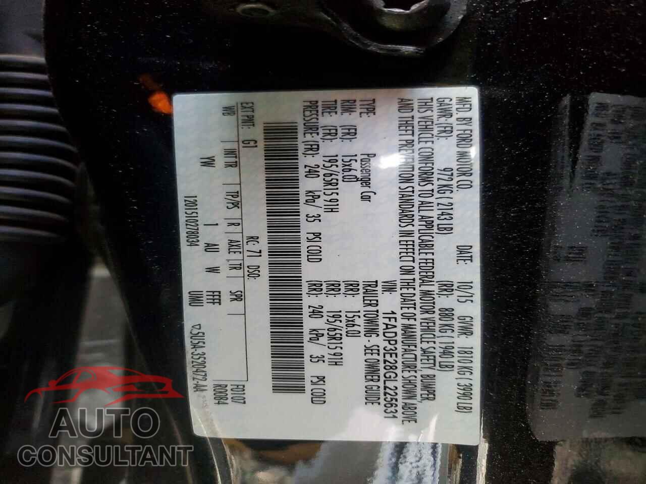 FORD FOCUS 2016 - 1FADP3E28GL225631
