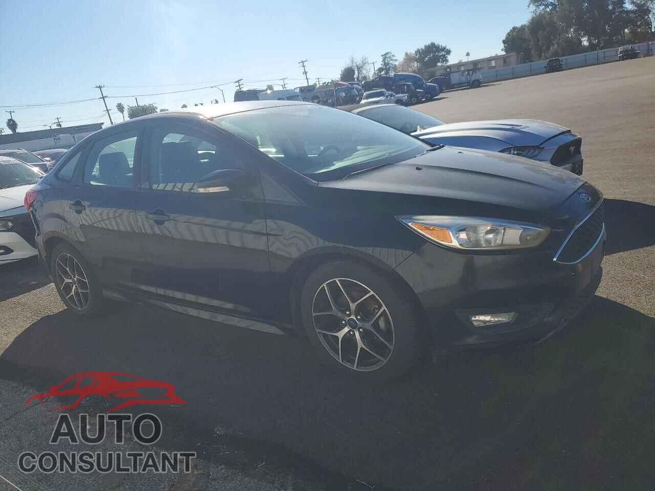 FORD FOCUS 2016 - 1FADP3F21GL384165