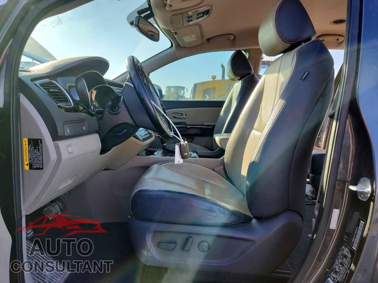 KIA All Models 2015 - KNDMC5C12F6046767