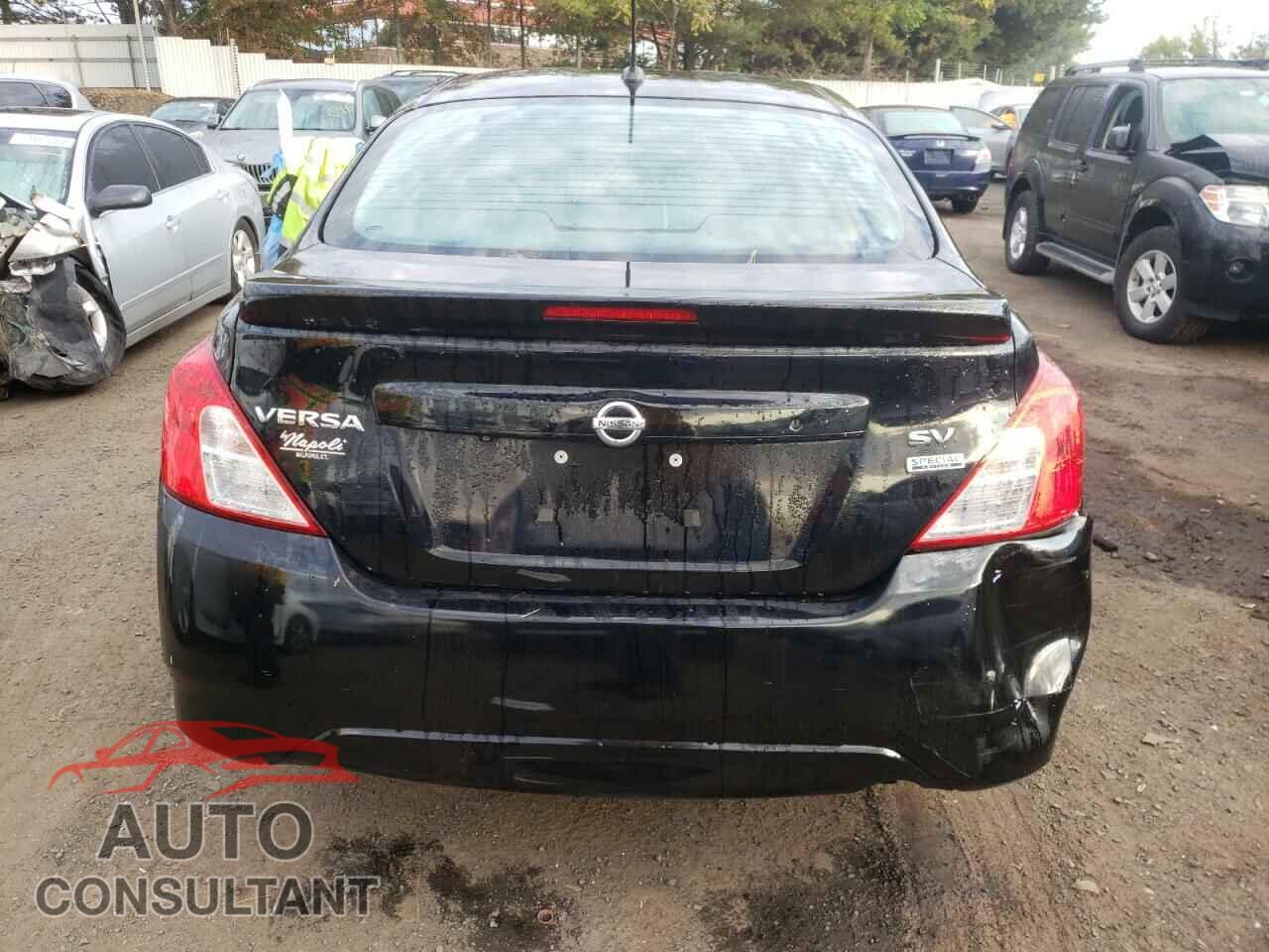 NISSAN VERSA 2017 - 3N1CN7AP1HL890397