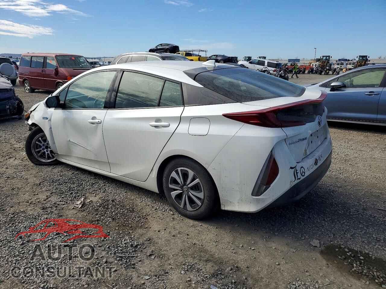 TOYOTA PRIUS 2018 - JTDKARFP5J3085464