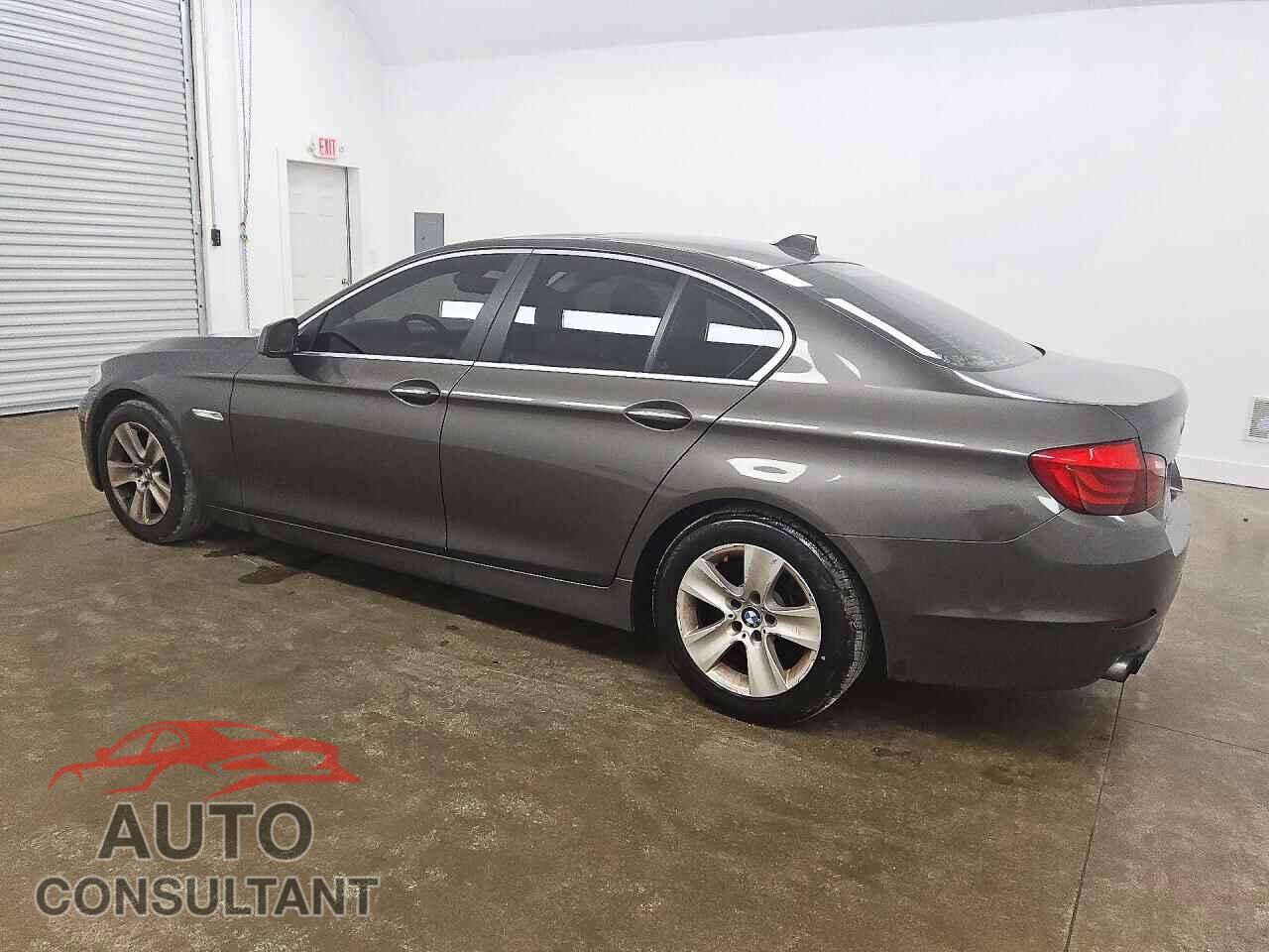 BMW 5 SERIES 2012 - WBAXG5C59CDX02794
