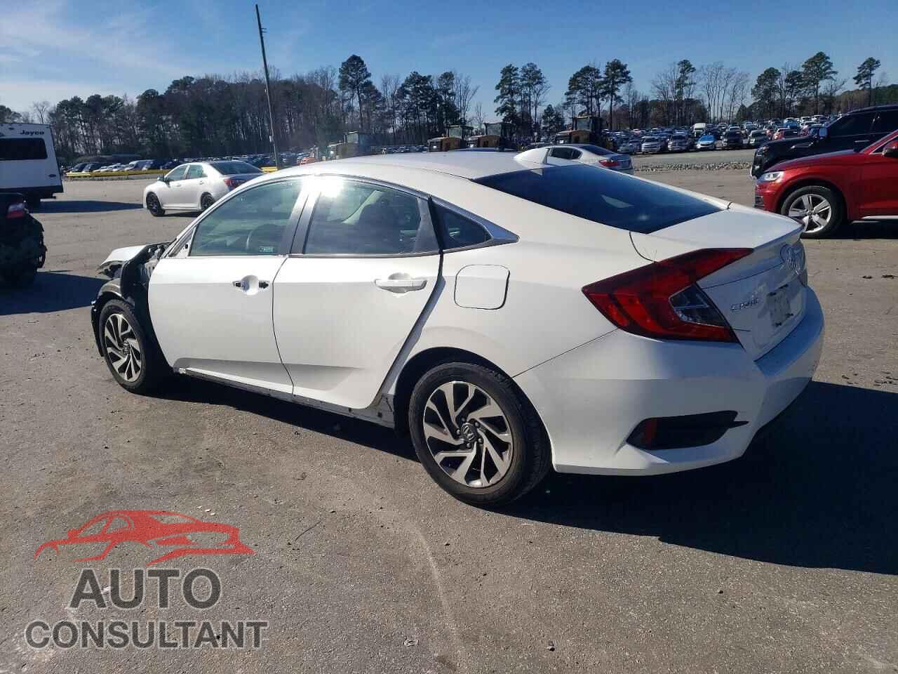 HONDA CIVIC 2018 - 19XFC2F72JE044253