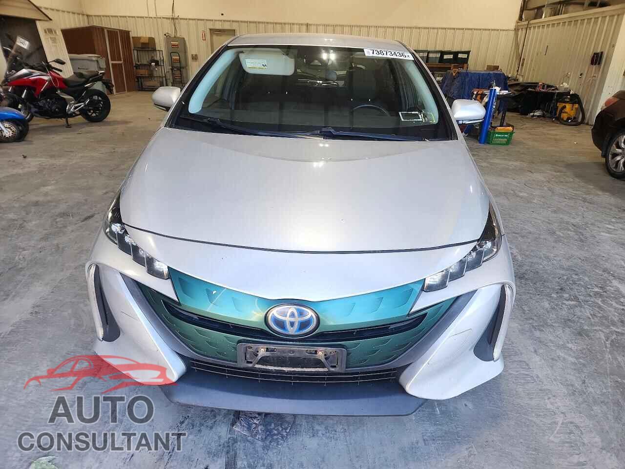 TOYOTA PRIUS 2017 - JTDKARFP3H3061898
