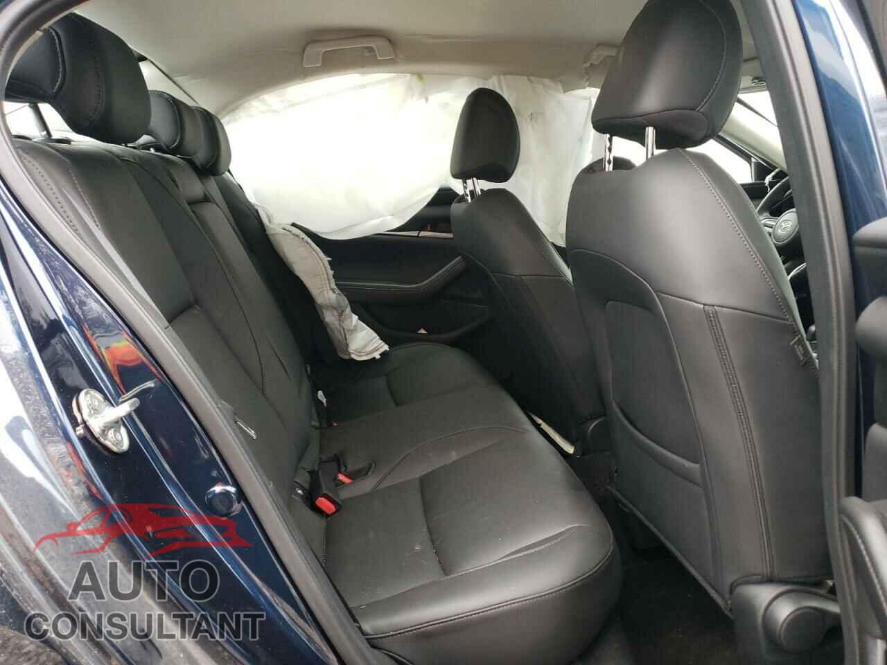 MAZDA 3 2023 - 3MZBPABM5PM366115