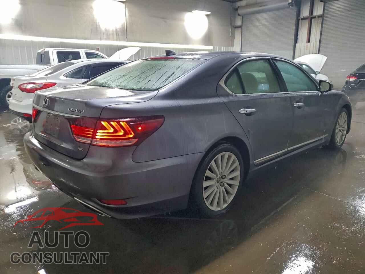 LEXUS LS460 2017 - JTHCL5EF5H5028856