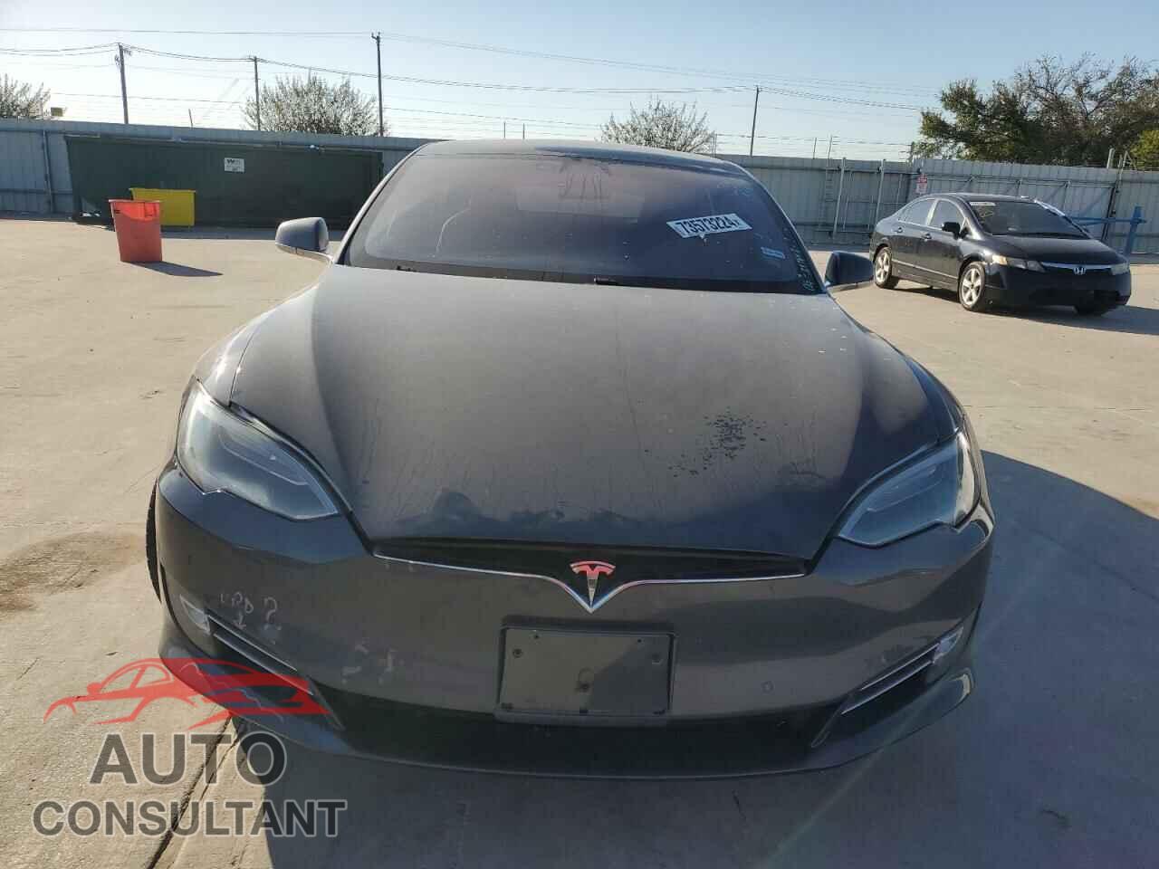 TESLA MODEL S 2018 - 5YJSA1E20JF247642