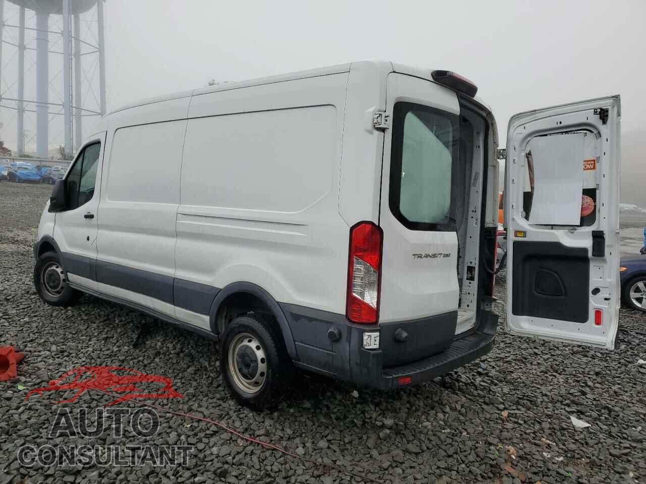 FORD TRANSIT 2018 - 1FTYR2CM5JKB20837