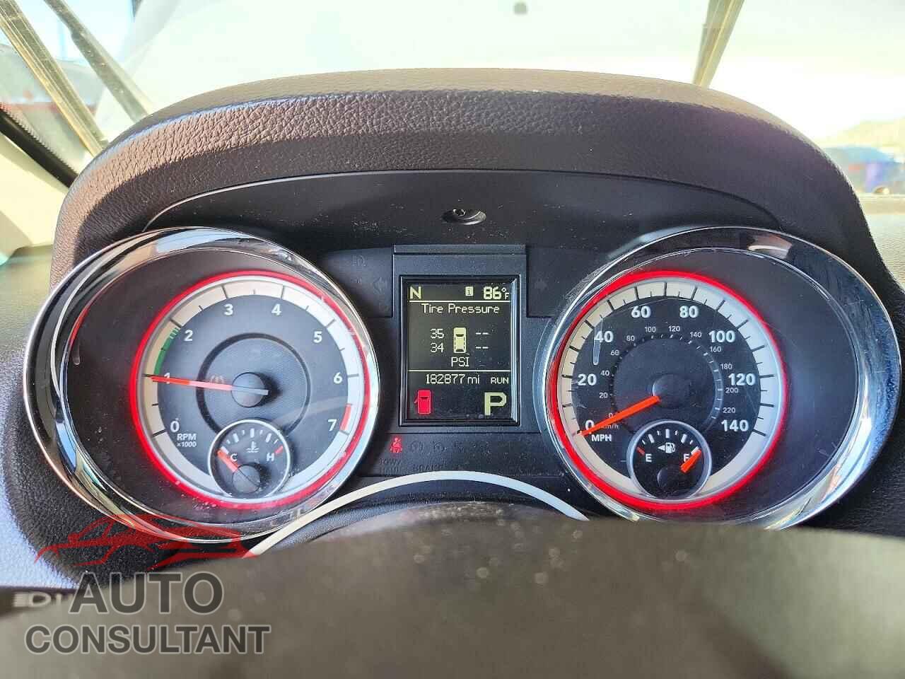 DODGE DURANGO 2013 - 1C4RDJDG1DC701109