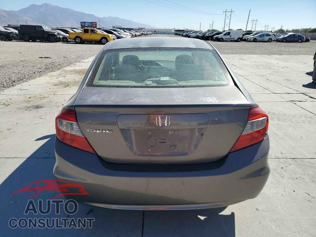 HONDA CIVIC 2012 - 2HGFB2F53CH610074