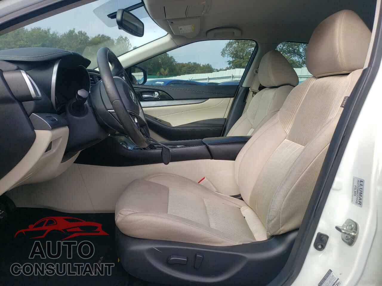 NISSAN MAXIMA 2016 - 1N4AA6AP1GC437147