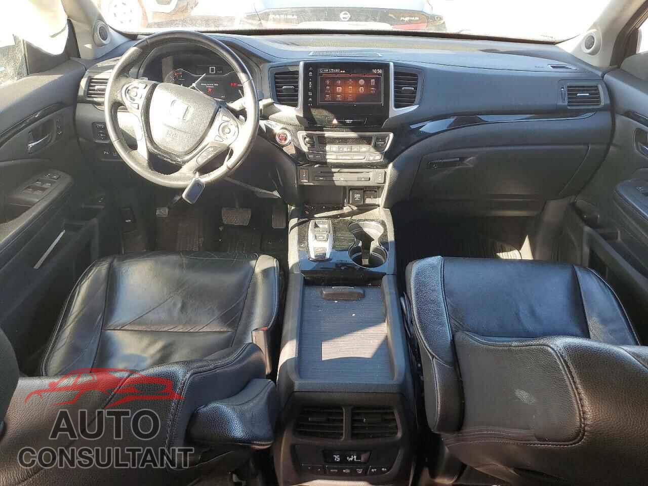 HONDA PILOT 2018 - 5FNYF6H92JB012161