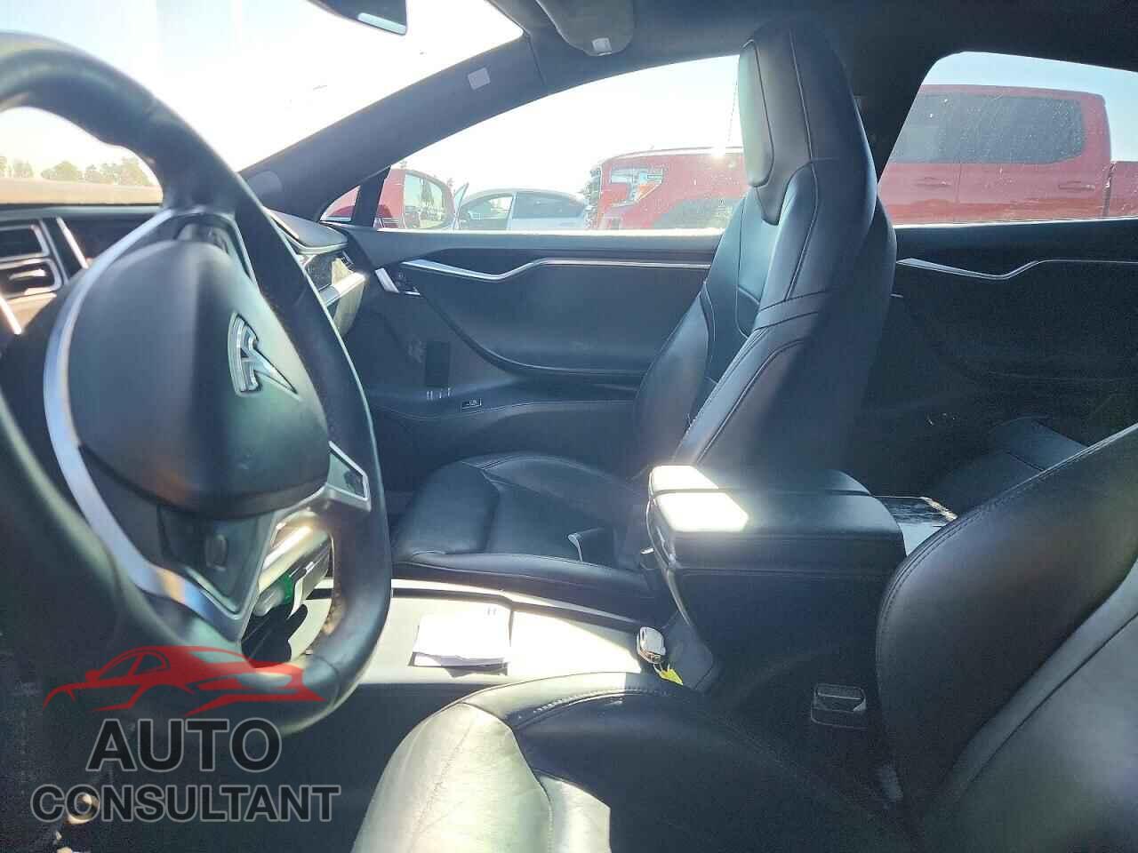 TESLA MODEL S 2016 - 5YJSA1E17GF156450