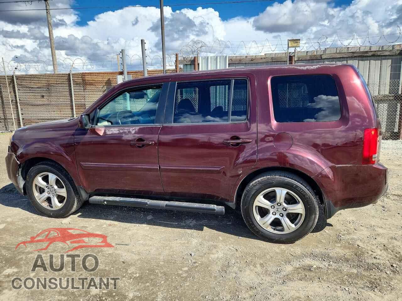 HONDA PILOT 2014 - 5FNYF4H58EB023933