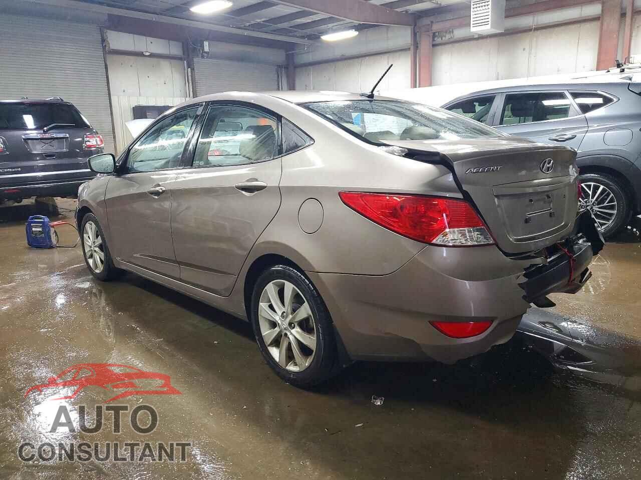 HYUNDAI ACCENT 2012 - KMHCU4AE3CU240347