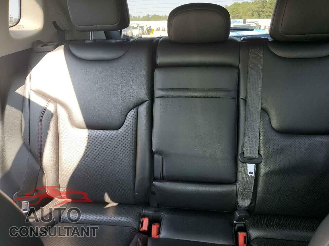 JEEP COMPASS 2017 - 3C4NJDDB0HT674315