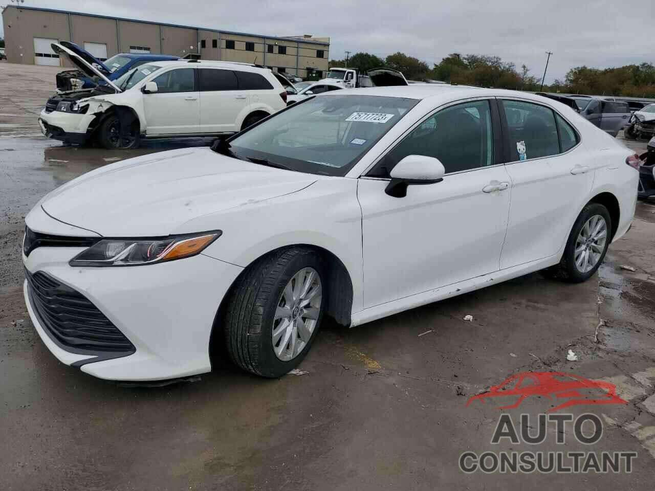 TOYOTA CAMRY 2019 - 4T1B11HK8KU694574