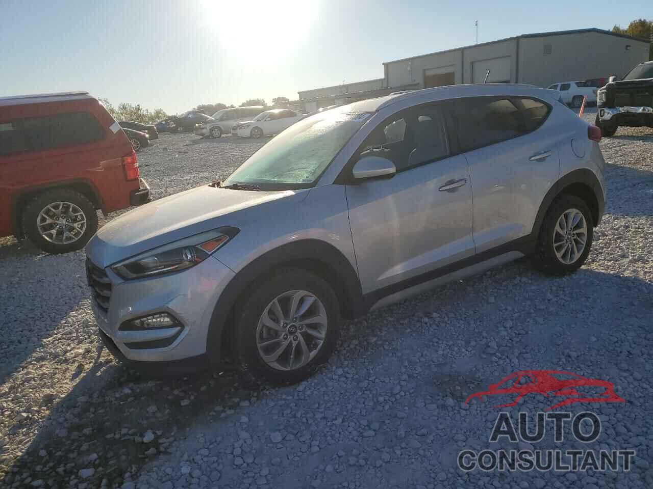 HYUNDAI TUCSON 2017 - KM8J33A45HU587231