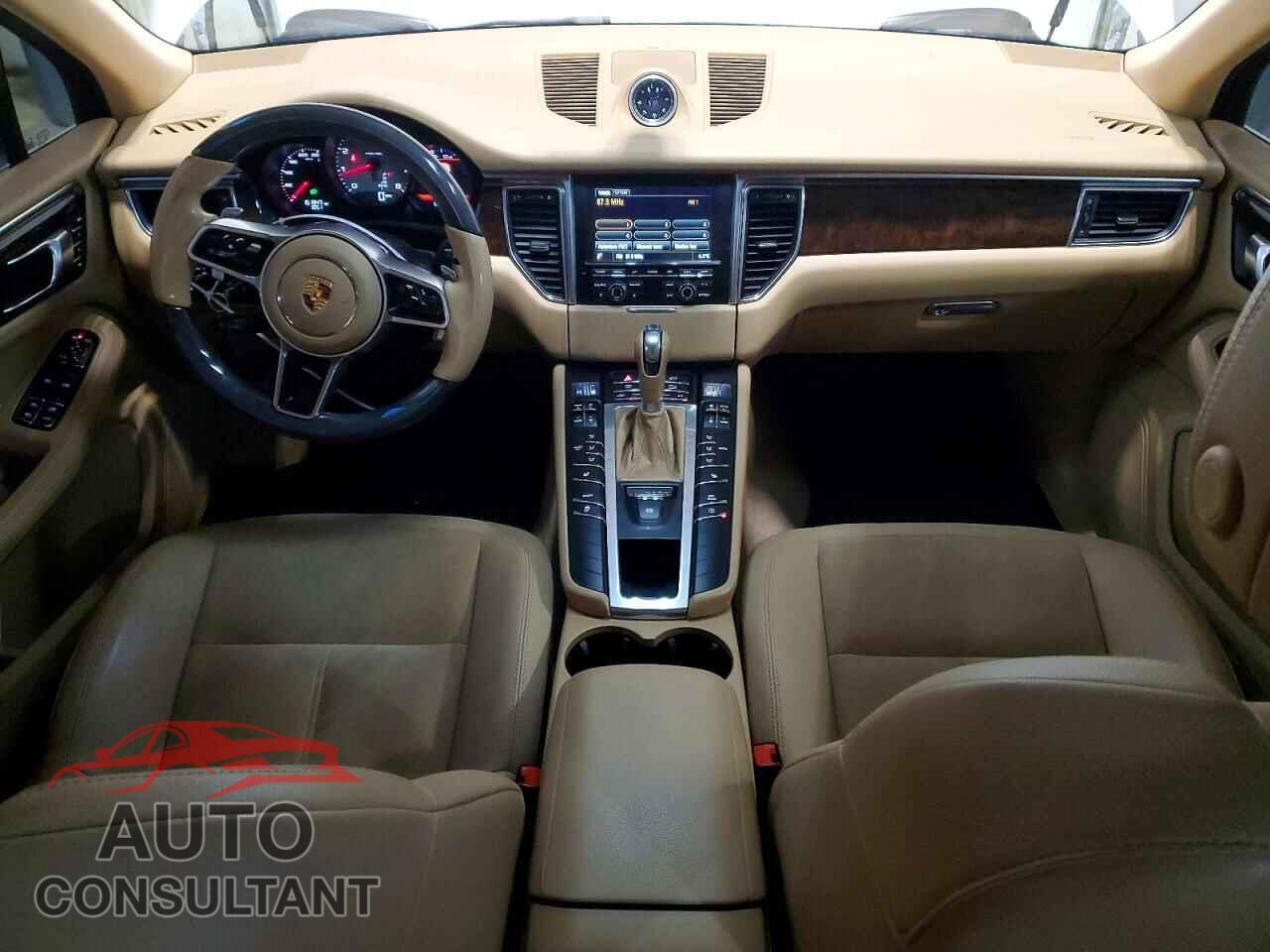 PORSCHE MACAN 2015 - WP1AB2A59FLB55396