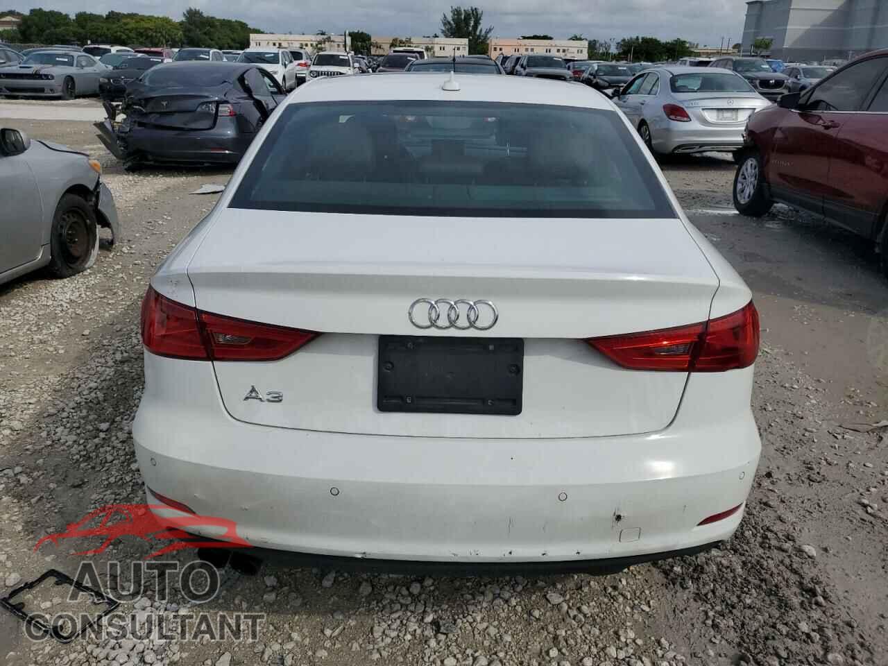 AUDI A3 2016 - WAUA7GFF1G1057488