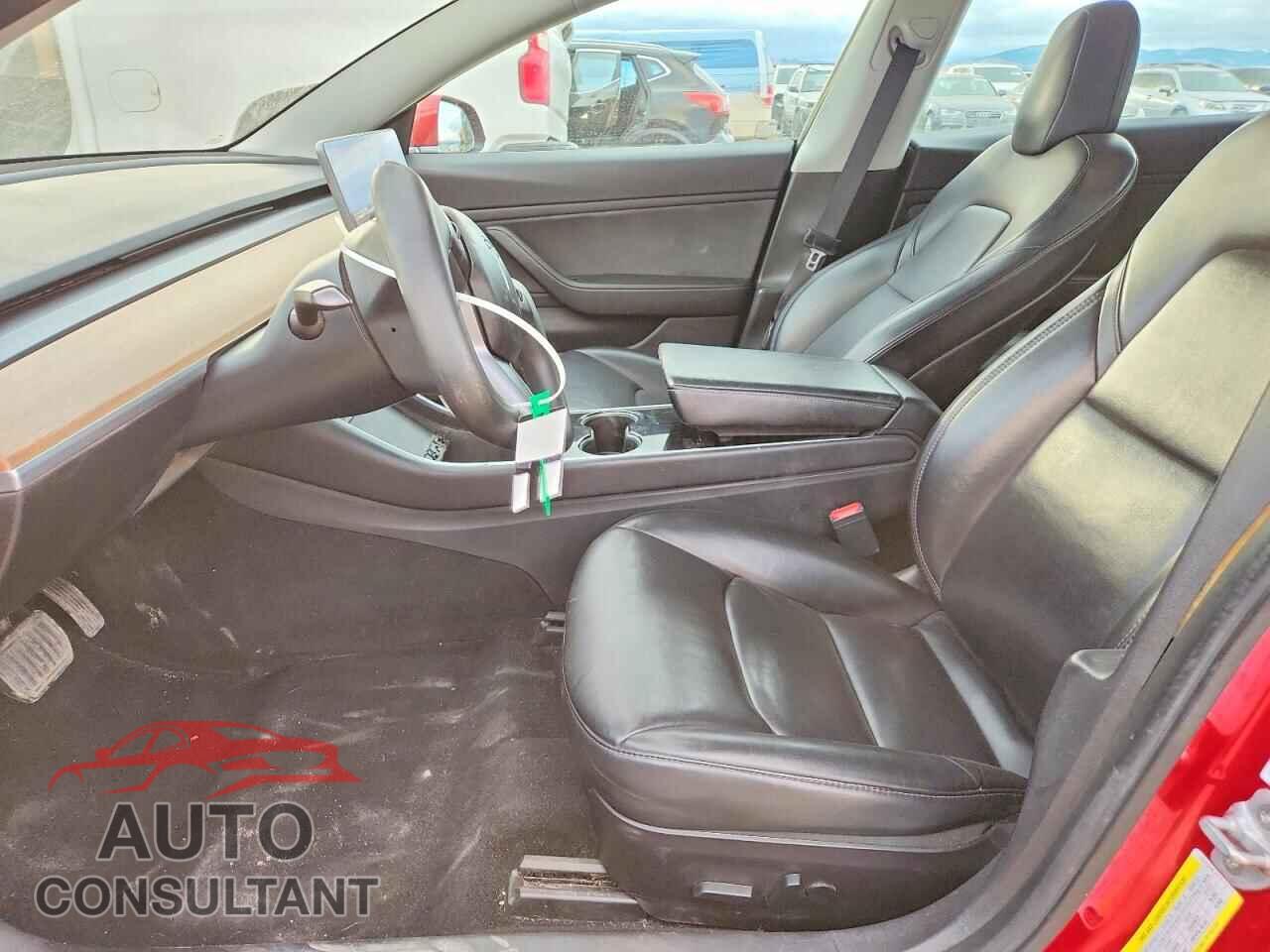 TESLA MODEL 3 2020 - 5YJ3E1EC7LF601905