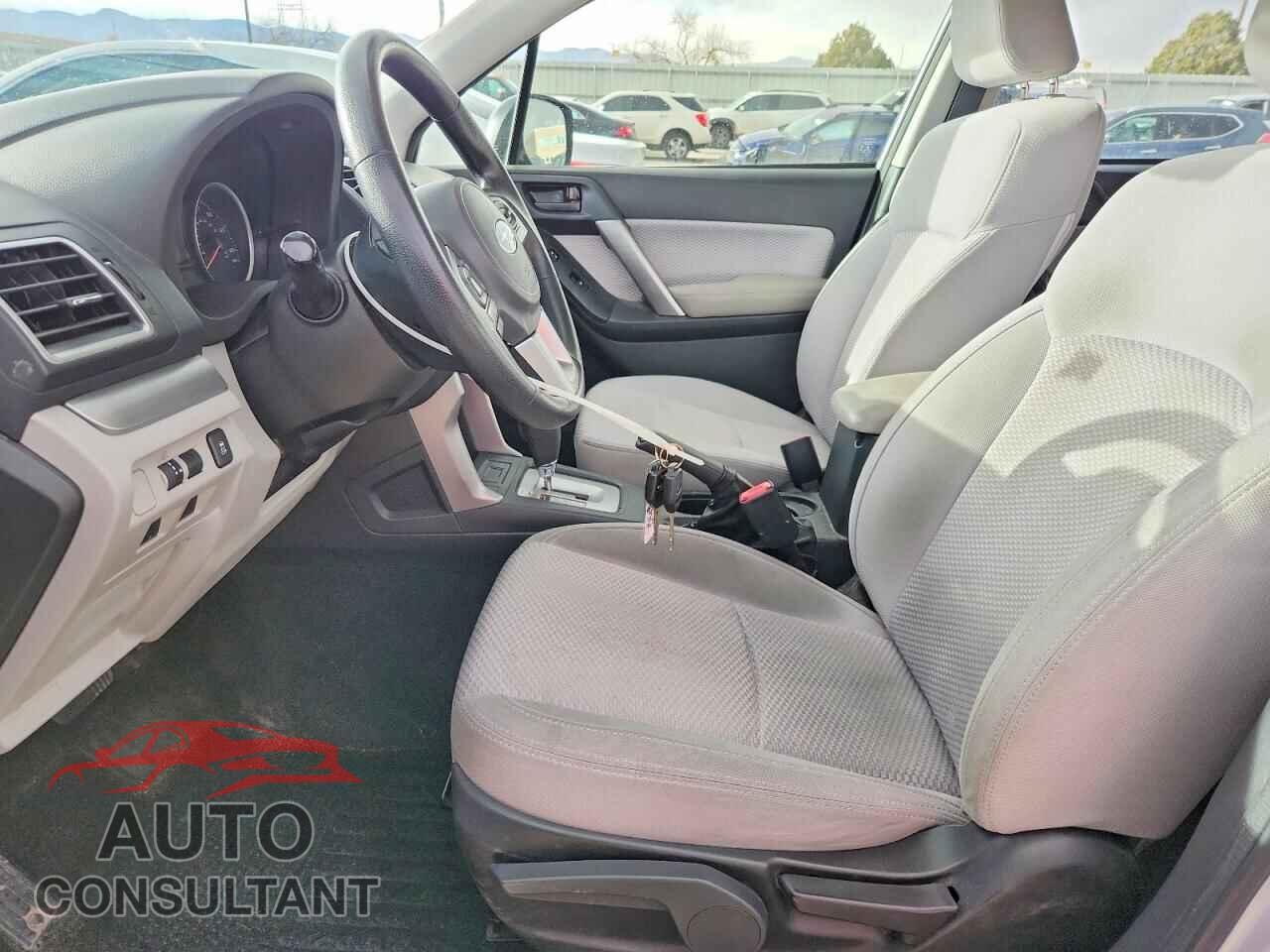 SUBARU FORESTER 2017 - JF2SJAAC6HH554551