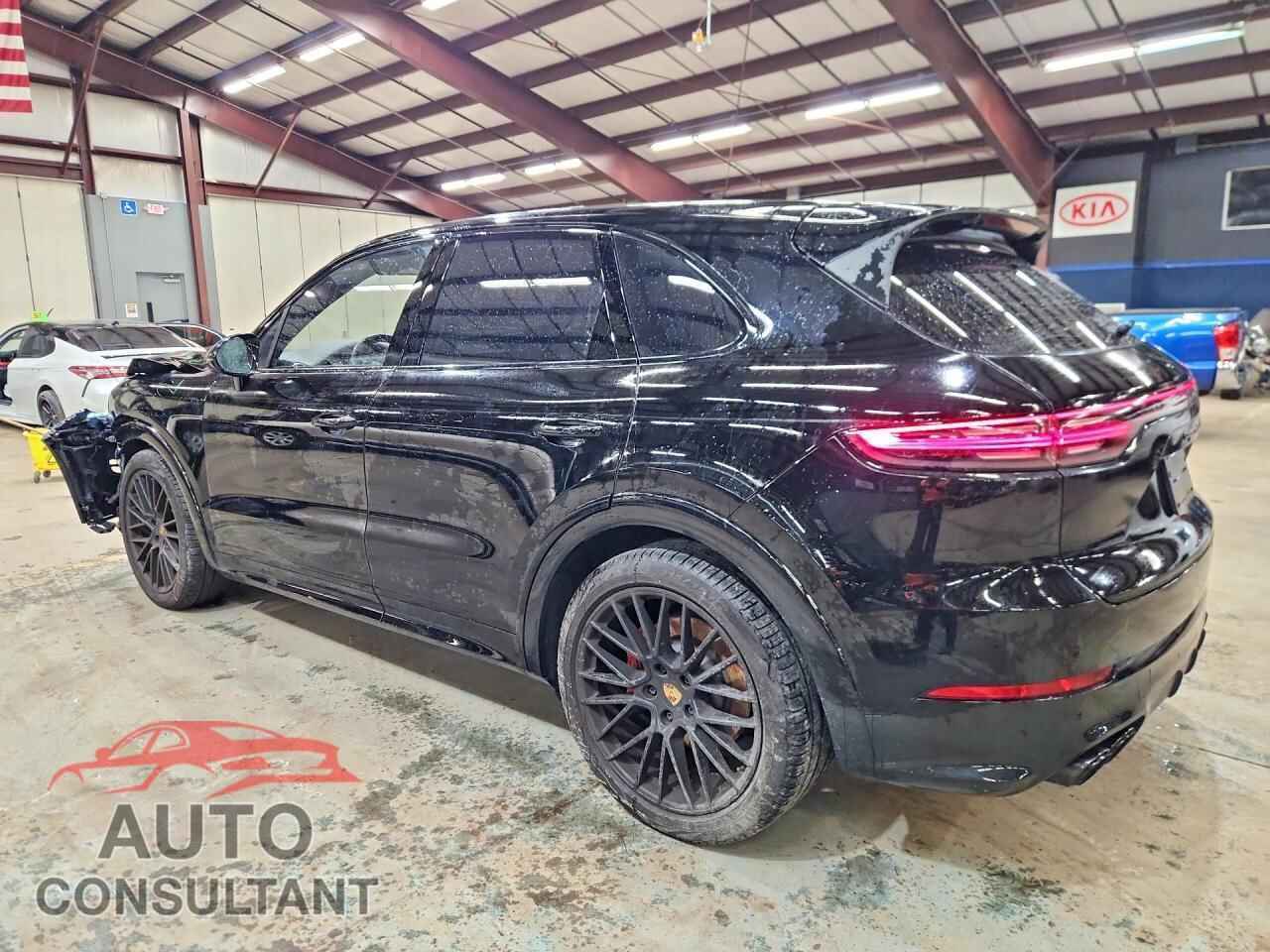 PORSCHE CAYENNE 2023 - WP1AG2AY1PDA18413
