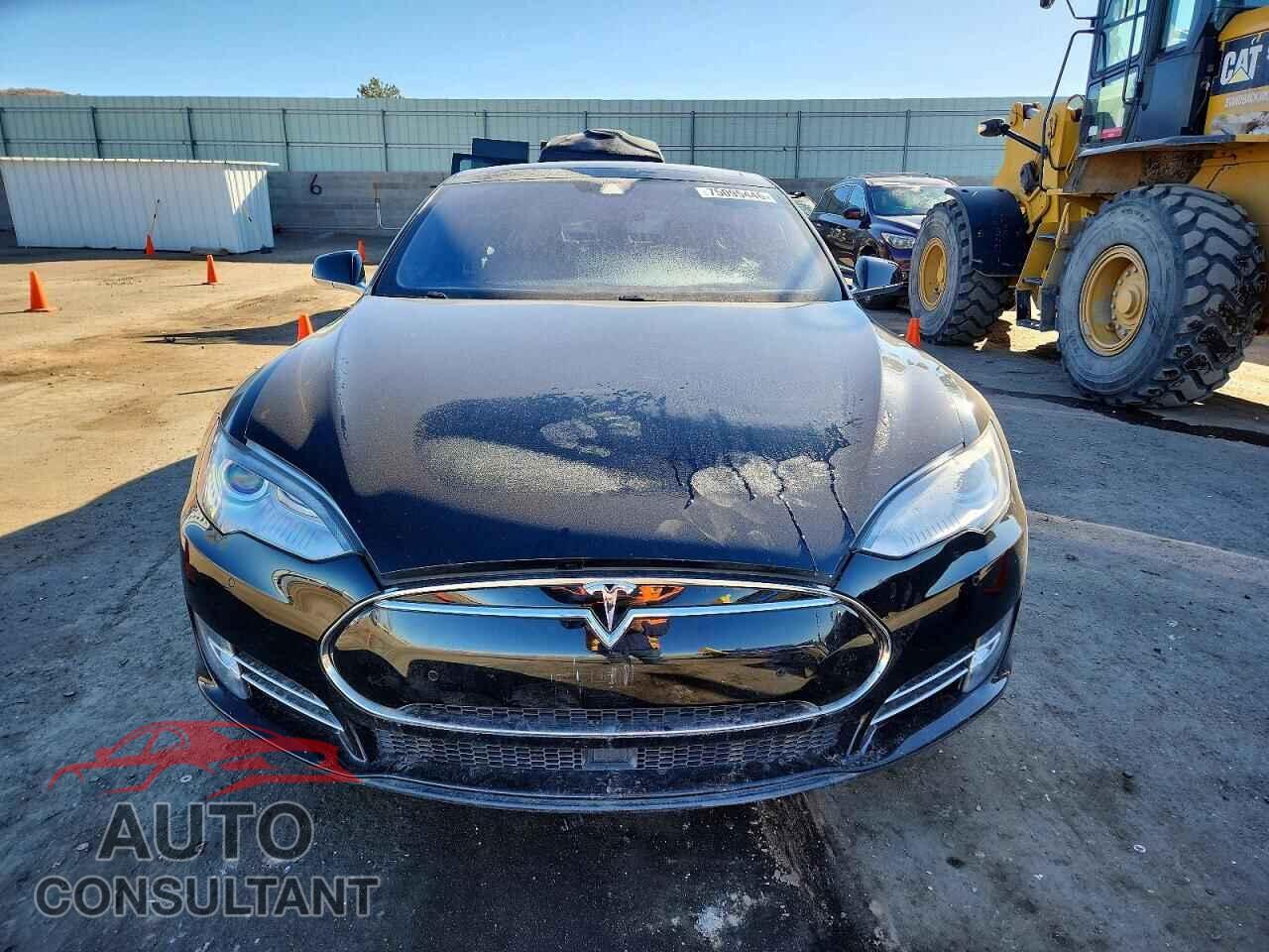 TESLA MODEL S 2014 - 5YJSA1H17EFP61125