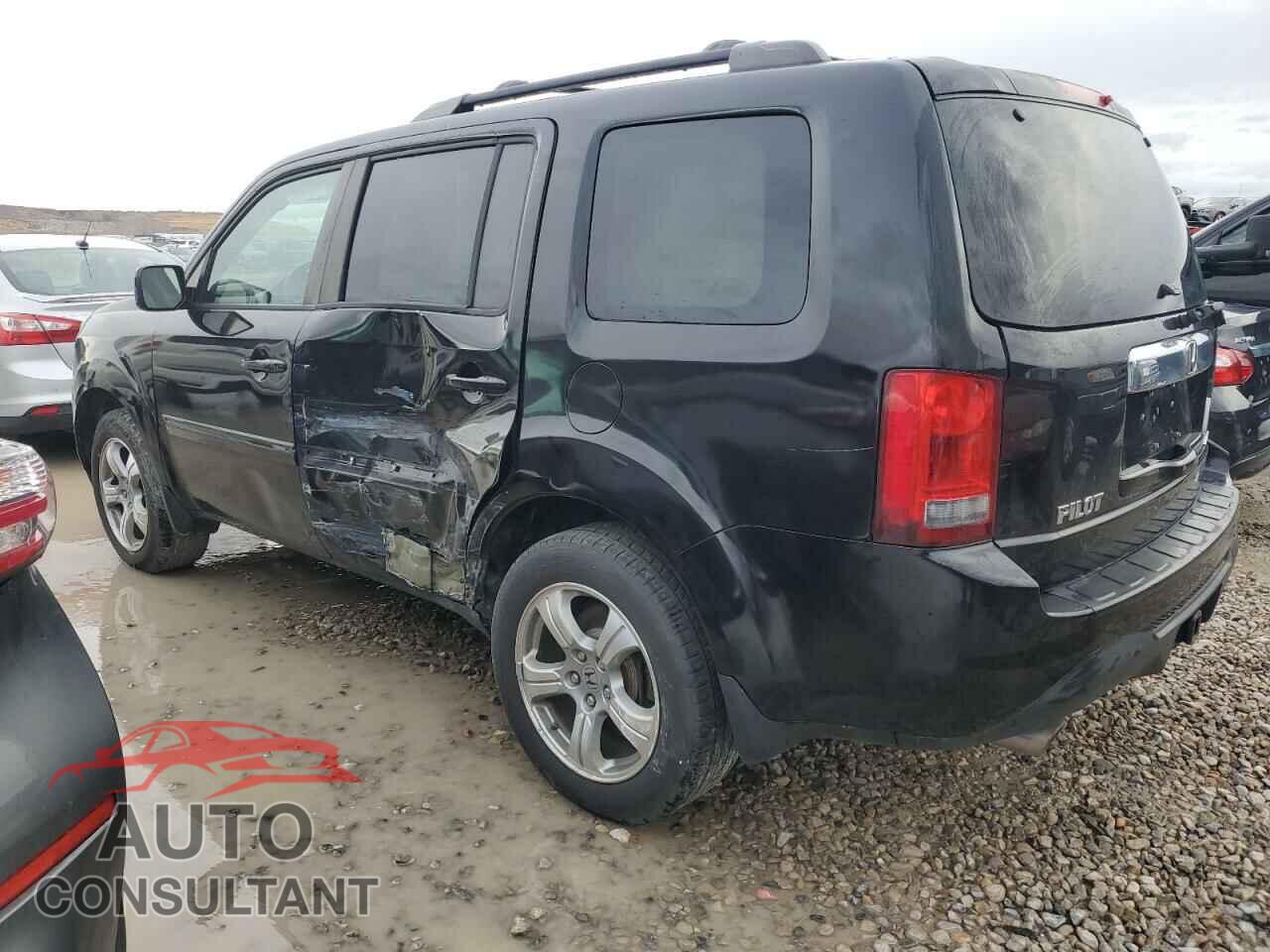 HONDA PILOT 2013 - 5FNYF4H54DB036628