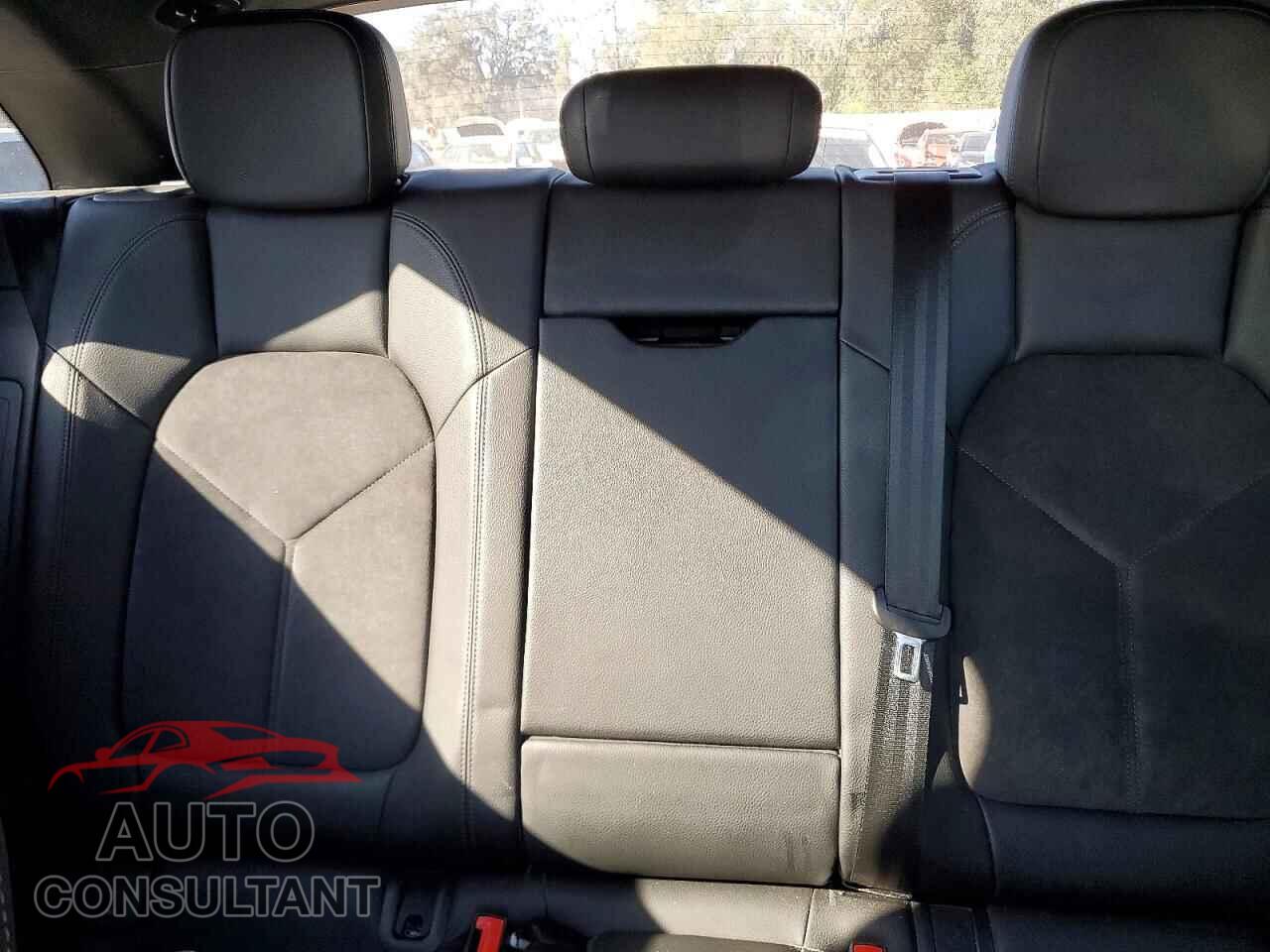 PORSCHE MACAN 2021 - WP1AA2A59MLB01273