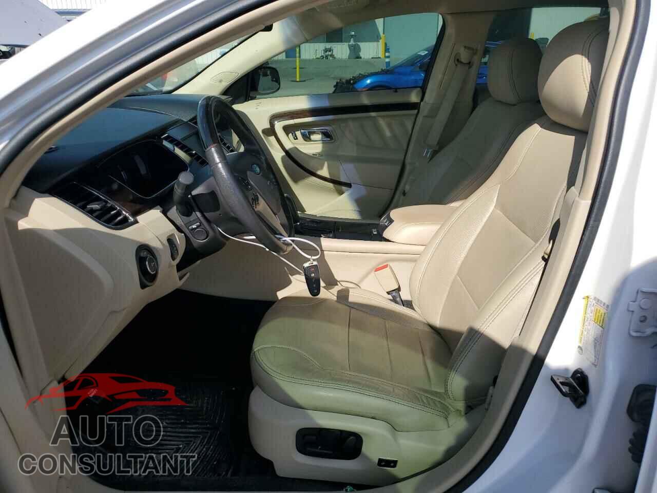 FORD TAURUS 2013 - 1FAHP2F80DG220734