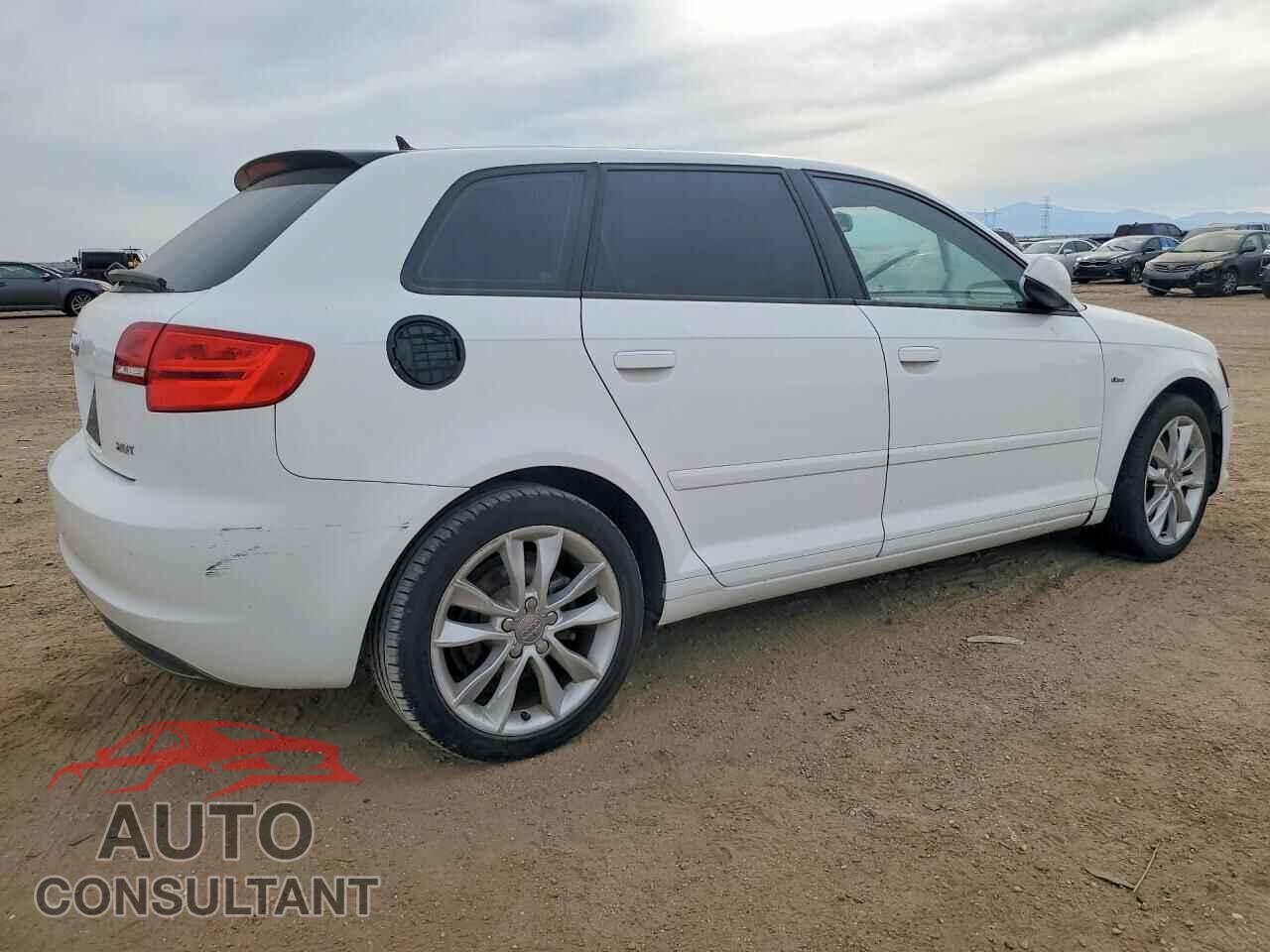AUDI A3 2012 - WAUBFAFM6CA008266